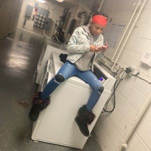 Meet your Posher, Alisha